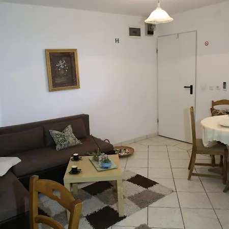 With Parking Space Seline, Paklenica - 24806 Appartamento Starigrad Paklenica
