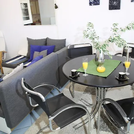 Appartamento With Parking Space Seline, Paklenica - 24806