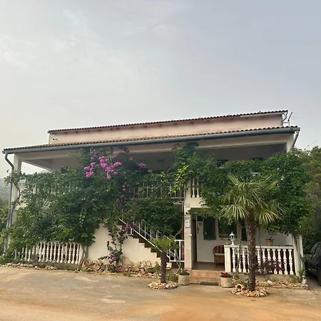 דירה With Parking Space Seline, Paklenica - 24806