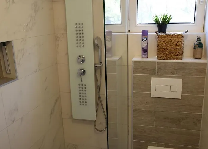 Apartamento With Parking Space Seline, Paklenica - 24806