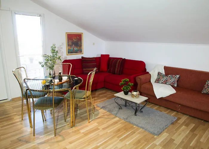 With Parking Space Seline, Paklenica - 24806 Apartamento Starigrad Paklenica